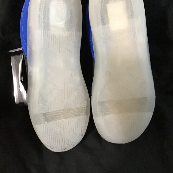 Remote Controlled light up shoes! - Picture 7 of 7